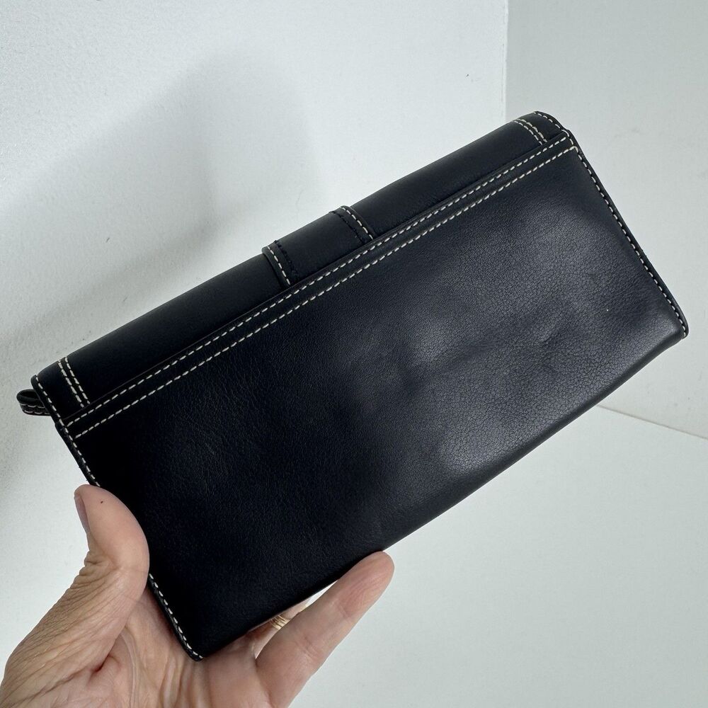 COACH Vintage 90s Soho Black Leather Buckle Wallet Clutch Coin Zipper - Picture 2 of 8